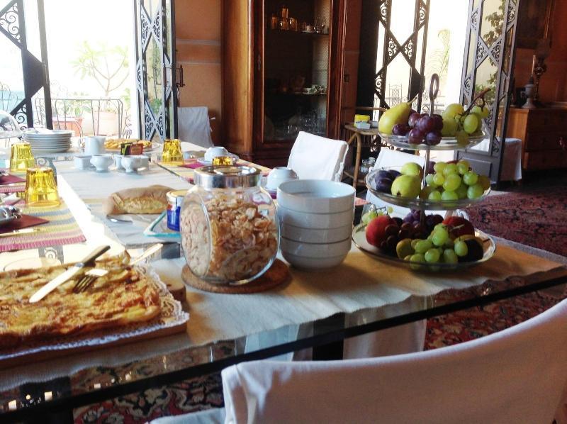 B&B Di Charme Camelie Palazzo Nicotra Riposto ภายนอก รูปภาพ