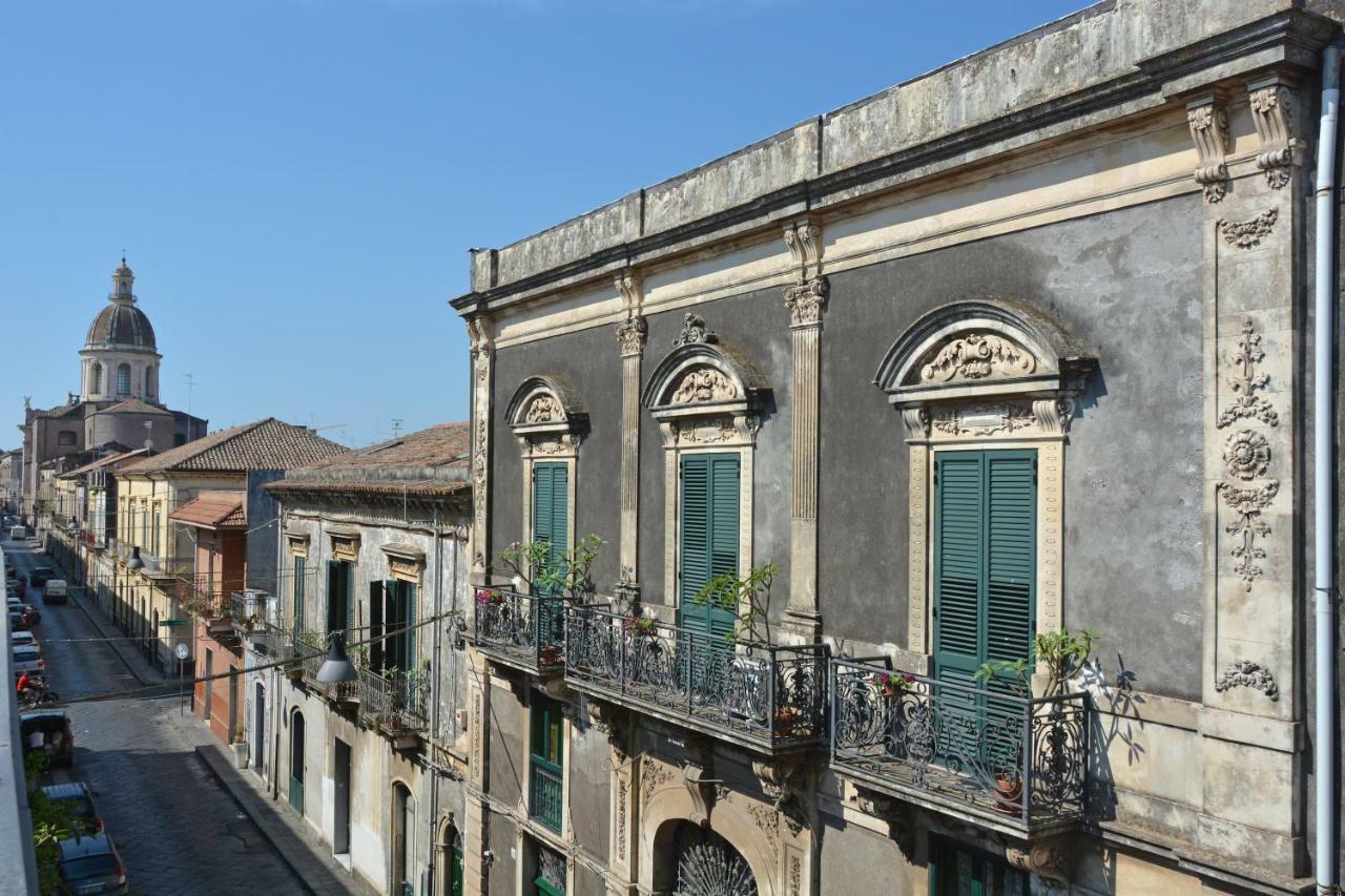 B&B Di Charme Camelie Palazzo Nicotra Riposto ภายนอก รูปภาพ