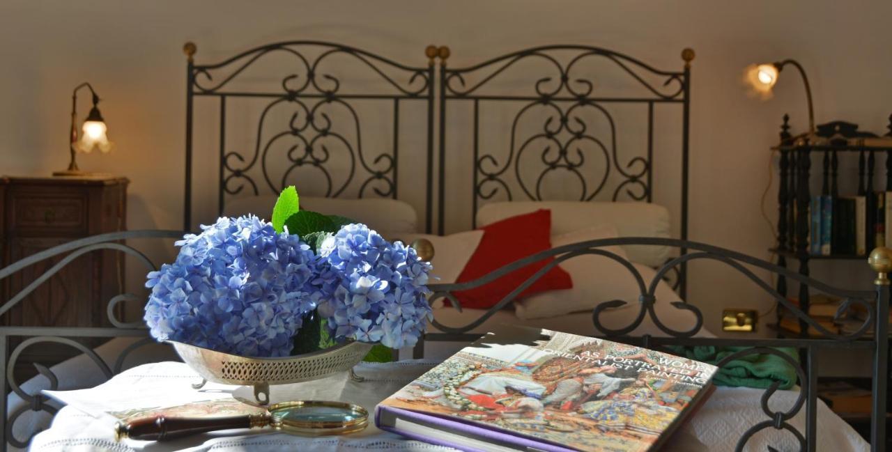 B&B Di Charme Camelie Palazzo Nicotra Riposto ภายนอก รูปภาพ